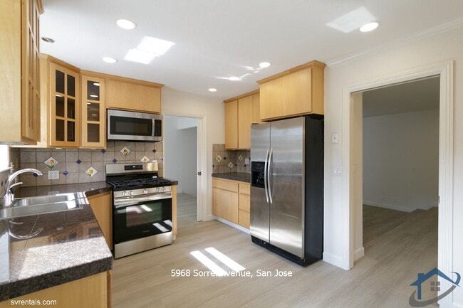 Photo - 5968 Sorrel Ave