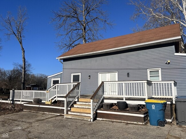 Photo - 1480 E 71st St