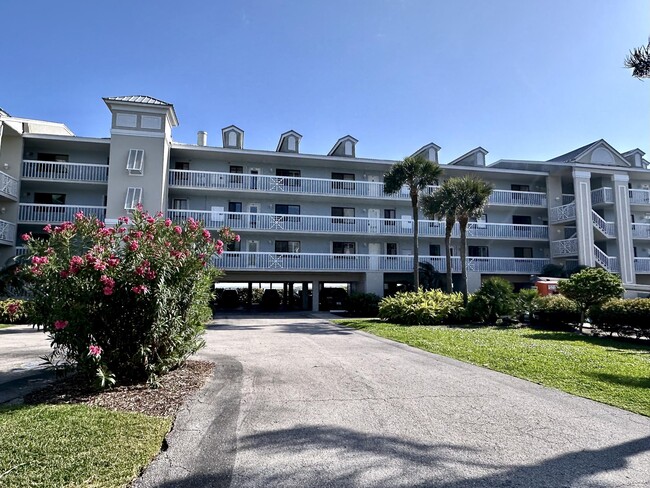 Building Photo - 20 NE Plantation Rd Unit 205 Rental