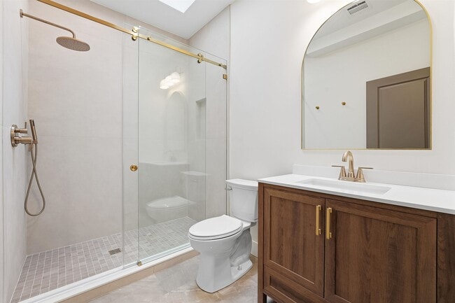 Photo - 25 Lembeck Ave Unit 2