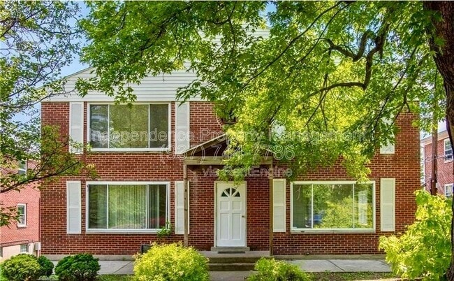 Building Photo - 4278 Catalpa Dr. Unit 4