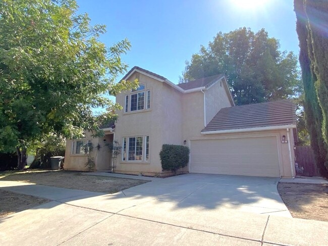 Photo - 3125 Campus Dr