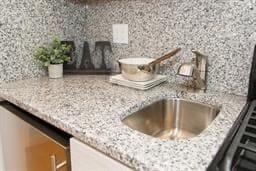 Photo - 16 5th St Unit 3