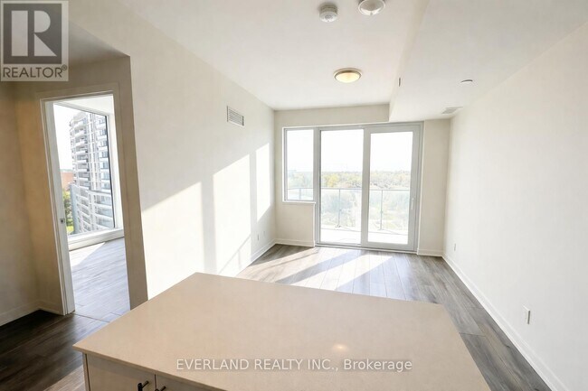 Photo - 15 Ellerslie Ave Unit 905