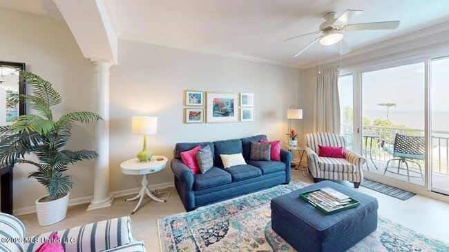 Photo - 2228 Beach Dr Unit 404