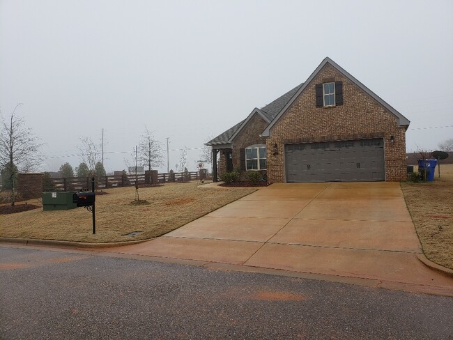 Building Photo - 972 Wheat Ridge Dr