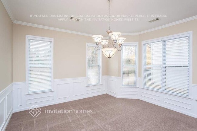 Photo - 4392 Walforde Blvd