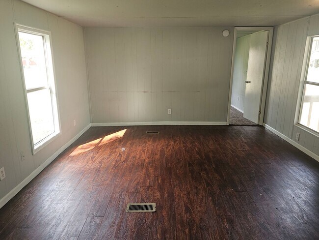 Photo - 2 Bed 1 Bath Mobile Home For Rent   50% off first month rent