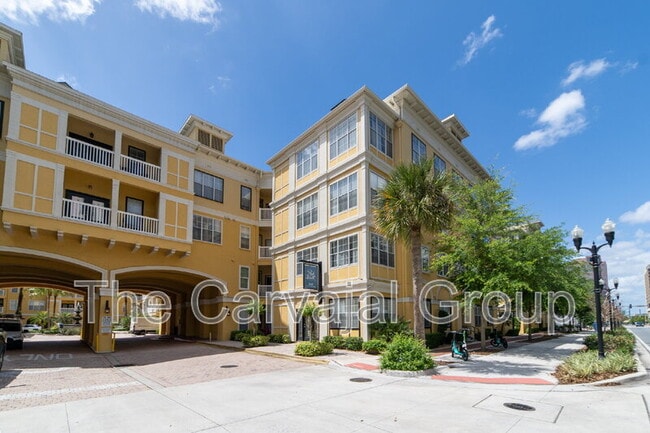 Photo - 860 N Orange Ave Unidad 448