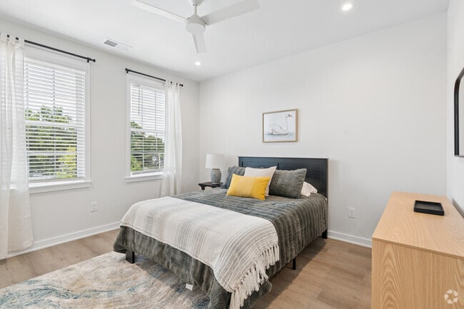 2BR, 2BA W/Study - 1,308SF - Bedroom
