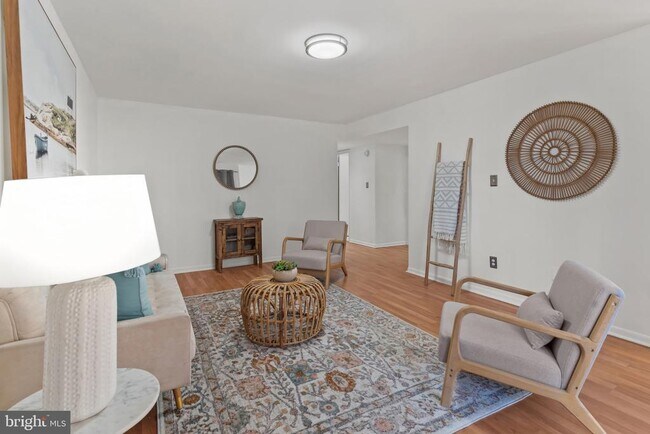 Photo - 6071 Majors Ln Unit 2