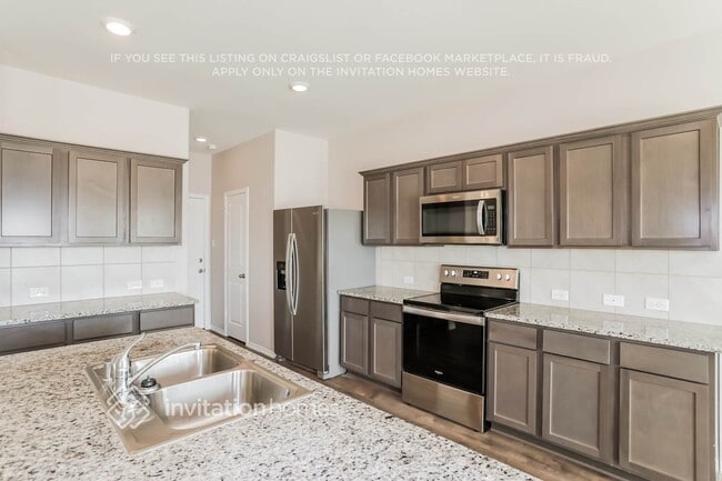 Photo - 800 Alton Dr