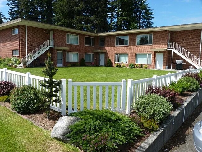 Building Photo - 729 Pecks Dr Unit 6