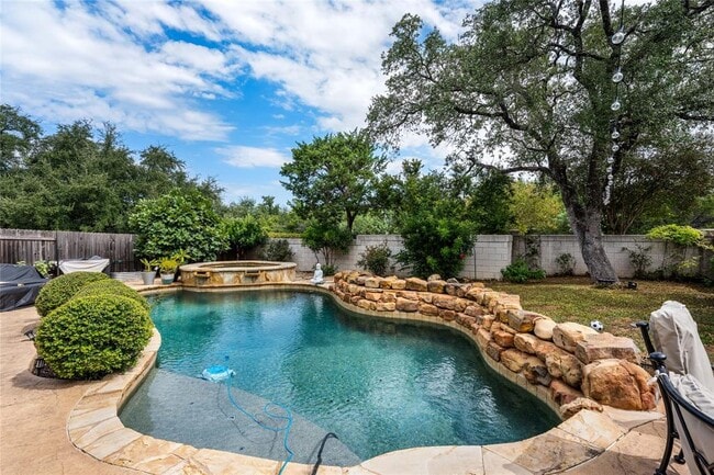 12920 Bloomfield Hills Ln