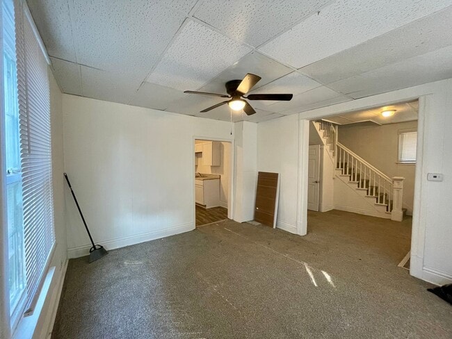 Photo - 3 Bed 1.5 Bath House - Section 8