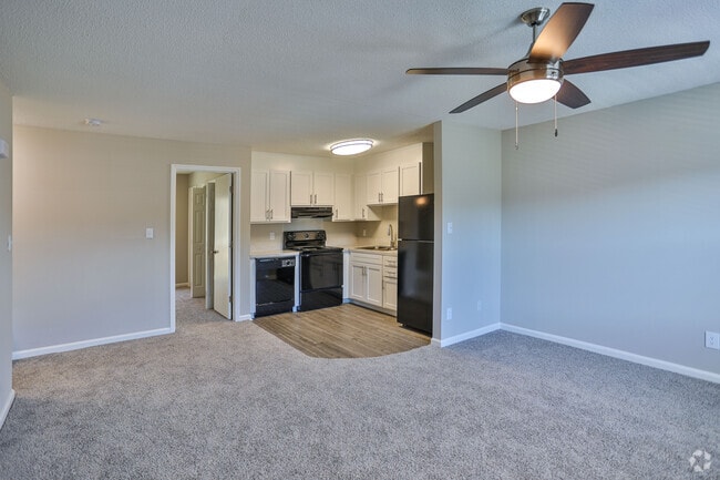 Photo - Ashbrook Village