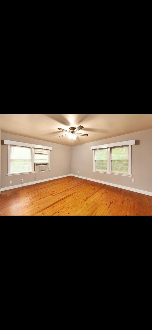 Photo - 12 Laurel Ln Unit 14 Laurel Lane