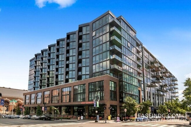 Building Photo - 1300 4th St SE Unit #912 Rental