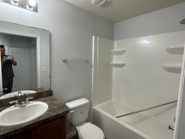 Photo - 1402 Kissimmee Ct