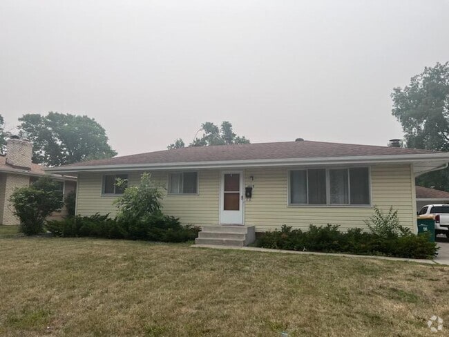 Building Photo - 3025 65th Ave N Rental