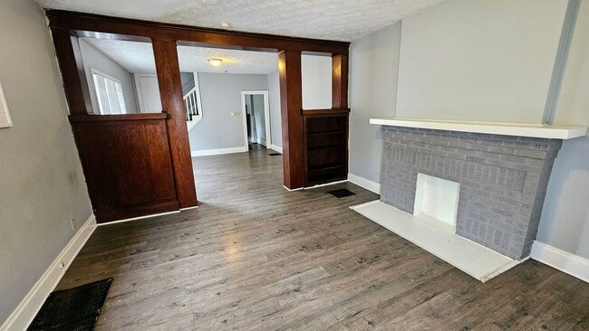 Photo - 928-930-930 Ellsworth Ave Apartment Unit 930