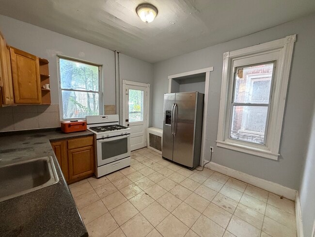 Photo - 4261 N Franklin St