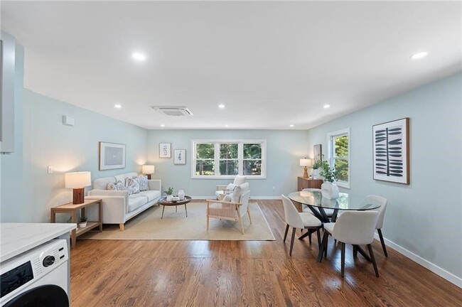 Photo - 7 Laneway Ct