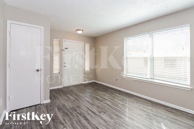 Photo - 20715 Sycamore Wood Dr