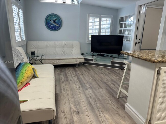 Photo - 65821 Overseas Hwy