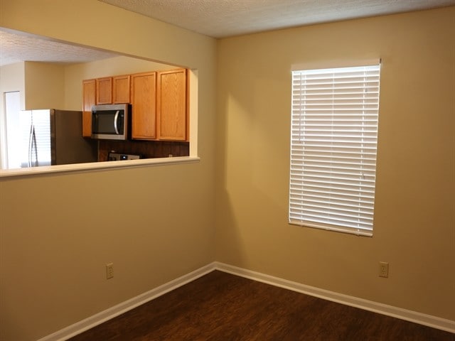 Photo - 7463 Highland Ave