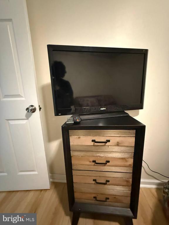 Photo - 17929 Milroy Dr