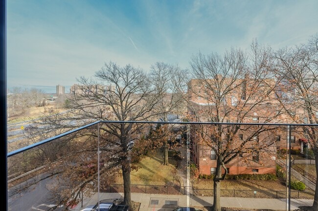 Photo - Pelham Residence