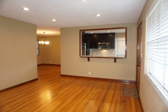 Photo - 3/2 Home in San Jose Estates