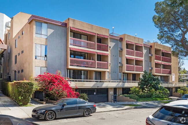 Levering Apartments