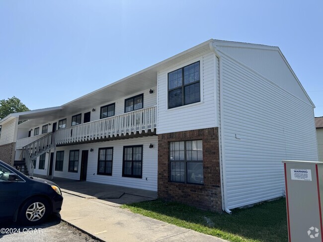 Building Photo - 1007 S St Louis Ave Unit 5B Rental