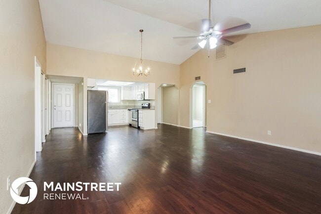 Photo - 16422 N 66th Dr