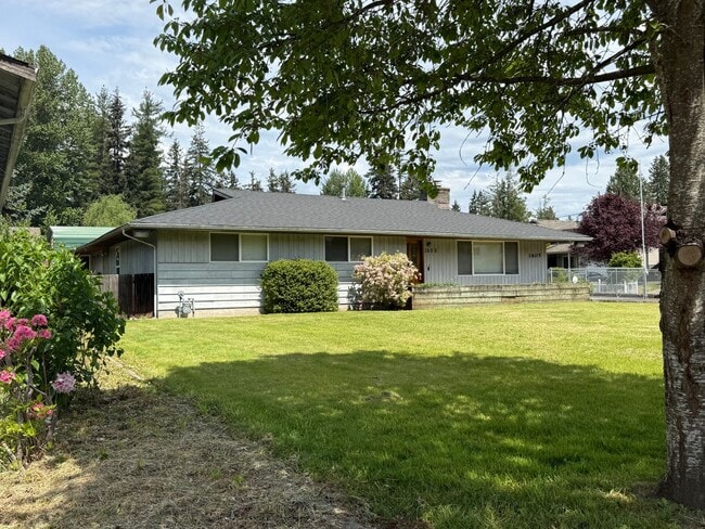 Building Photo - Beautiful 3 Bed Home for Rent in South Everett