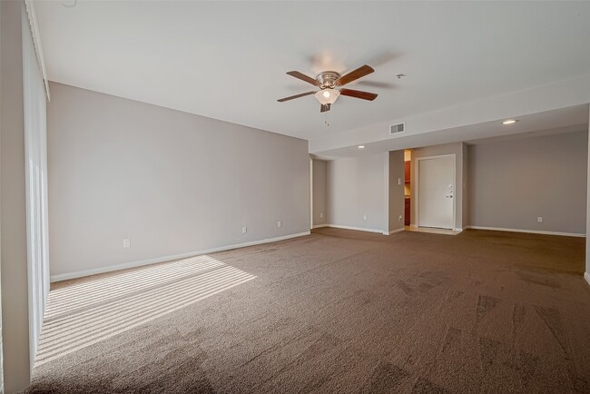 Photo - 8415 Hearth Dr Unit 21