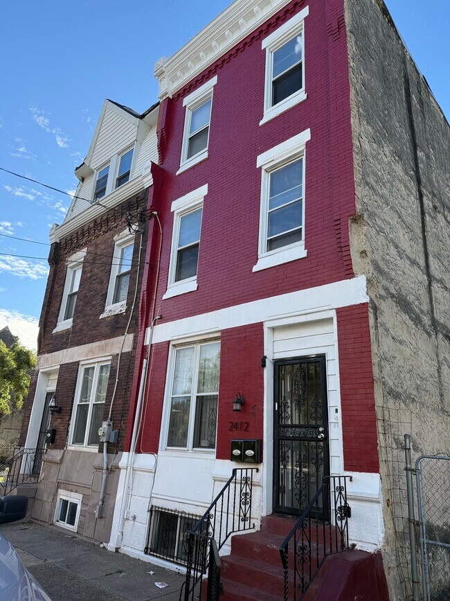 Photo - 2412 N 19 TH — 09/2023 Forward Unit 2 Upstaris