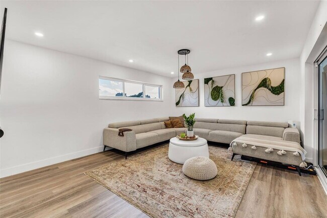 Photo - 10971 SW 177th St