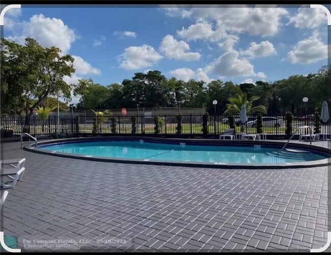 Photo - 8000 Fairview Dr Unit 301