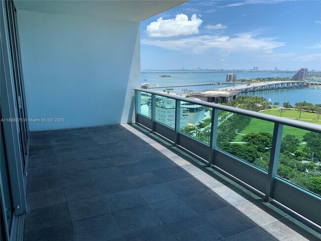 Photo - 900 Biscayne Blvd Unit 2405