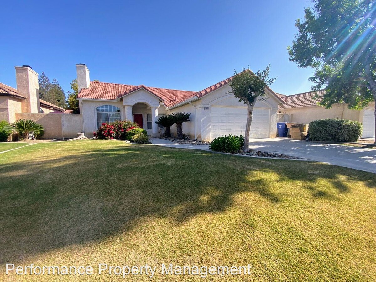 3 br, 2 bath House - 10816 Petalo Dr. - 3 br, 2 bath House - 10816 Petalo Dr.
