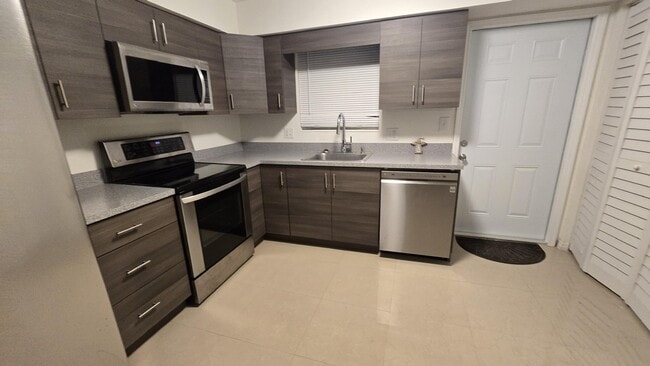 Photo - 1231 SW 61st Terrace