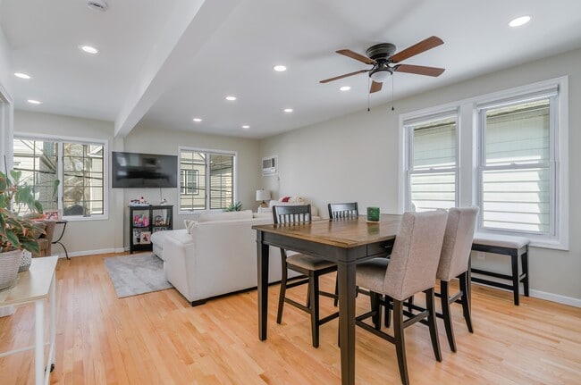 Building Photo - 12 Obrien Ct