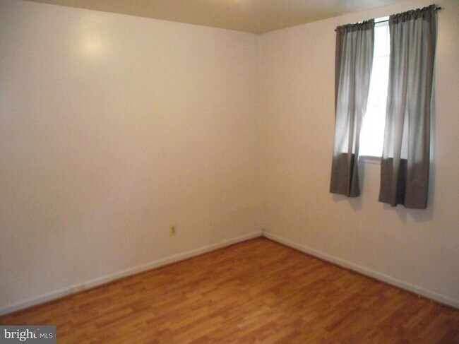 Photo - 8502 Kernon Ct