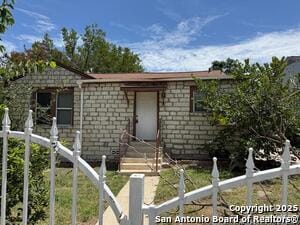 Building Photo - 1334 W Lullwood Ave Unit B Rental