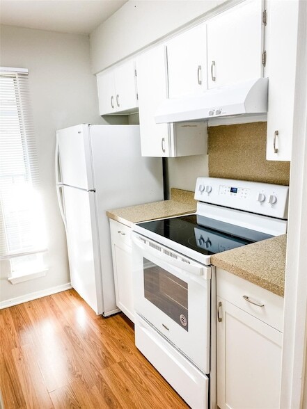 Photo - 12888 Montfort Dr Unit 242