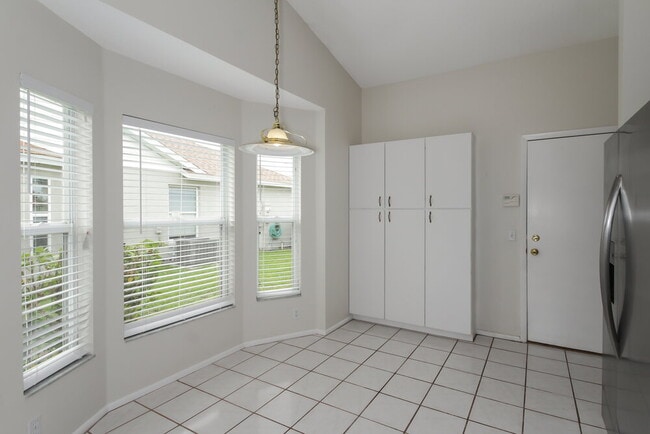 Photo - 4814 11th Ave Cir E