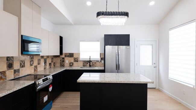 612 Moar Dr Unit 3